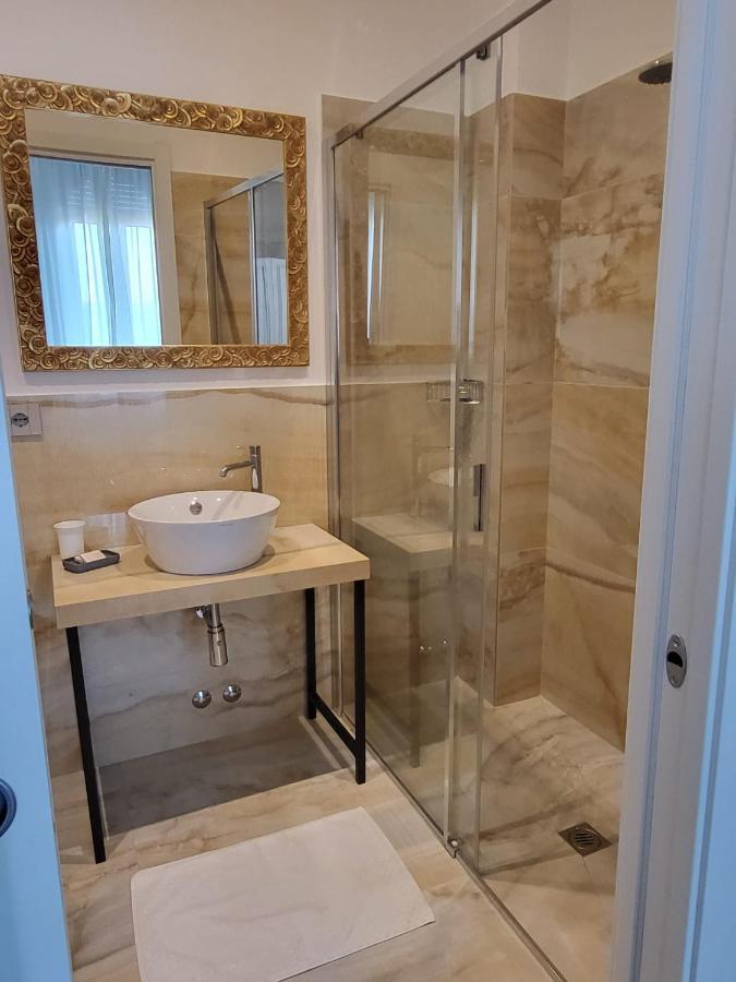 Hotel Villa Fulgida Cattolica Kültér fotó