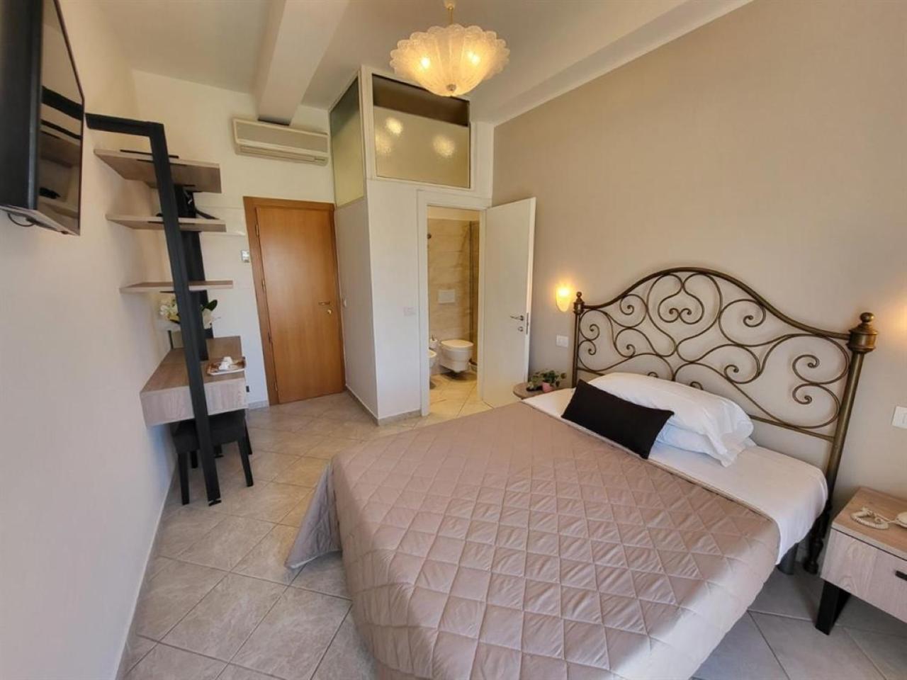 Hotel Villa Fulgida Cattolica Kültér fotó