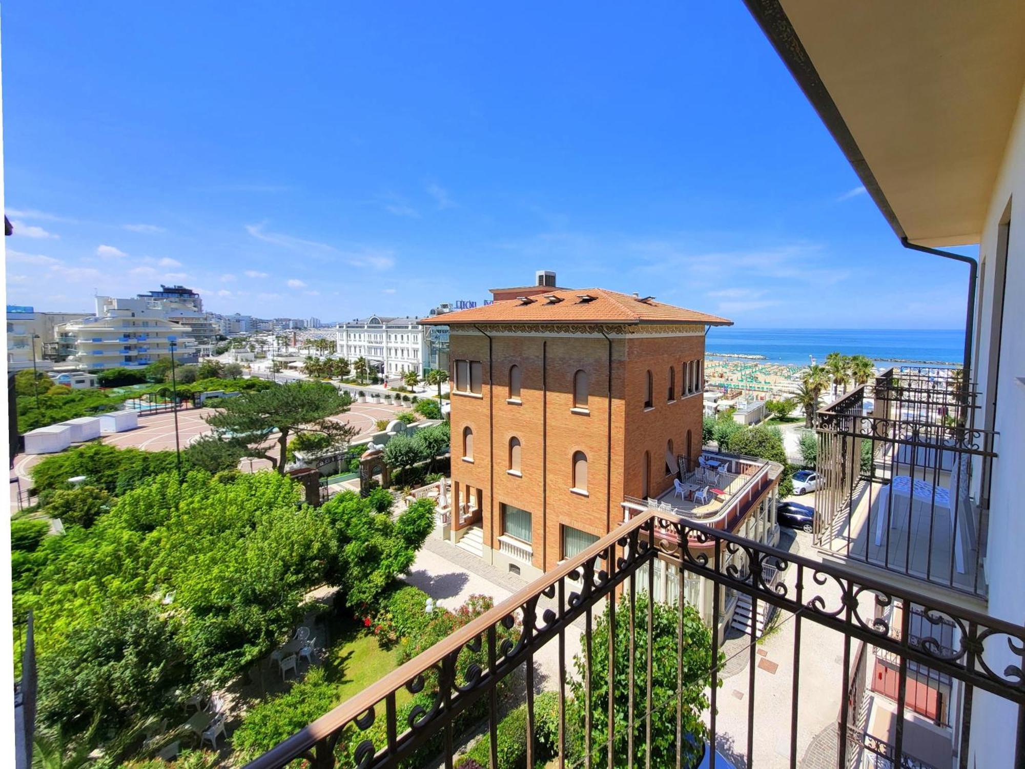 Hotel Villa Fulgida Cattolica Kültér fotó