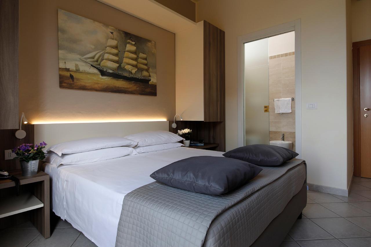 Hotel Villa Fulgida Cattolica Kültér fotó